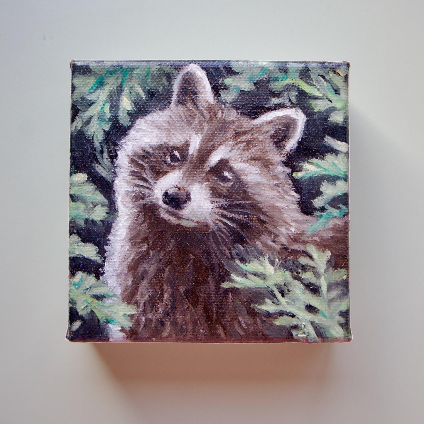 Hand-painted small raccoon oil painting original painting of animal raccoon cute artwork